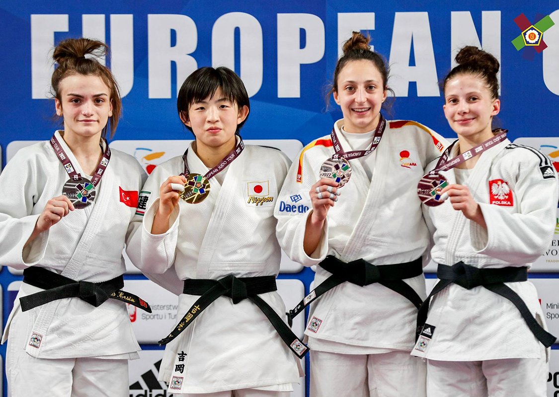 Gold at the Prague Open